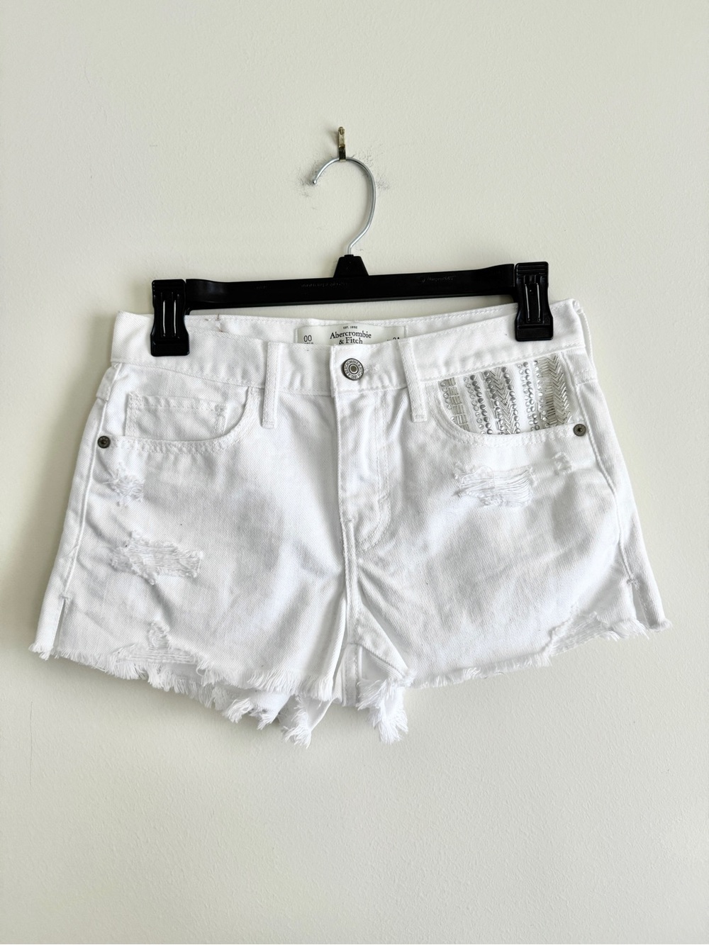 Vintage Abercrombie & Fitch Beaded Shorty Denim Shorts White Size 24